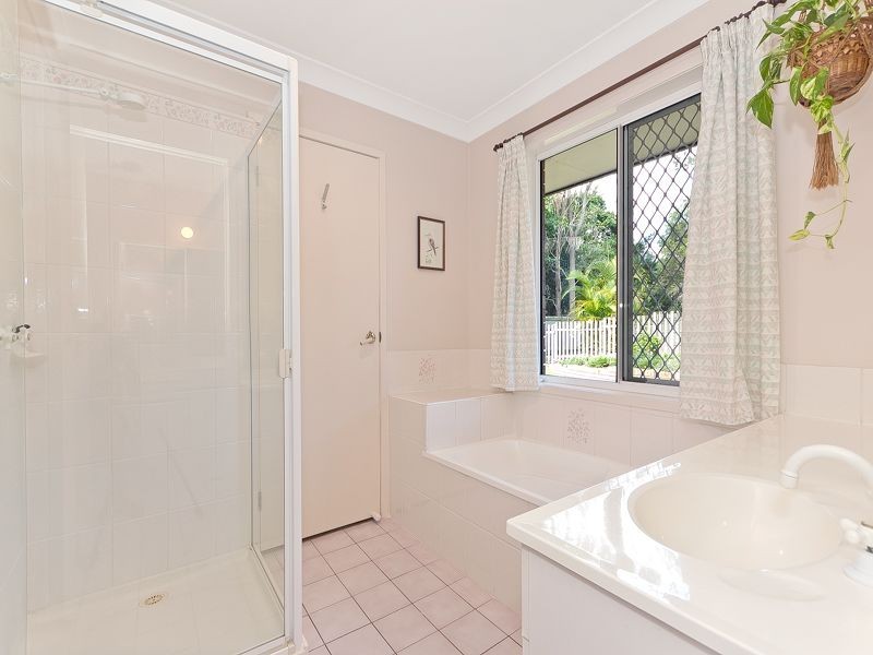 243 Kangaroo Gully Road, Bellbowrie QLD 4070