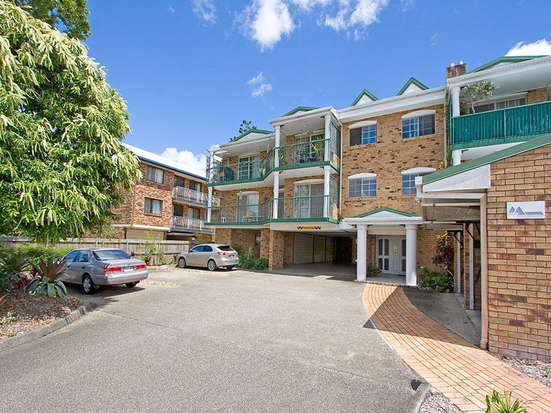 4/14 Cadell Street, Toowong QLD 4066