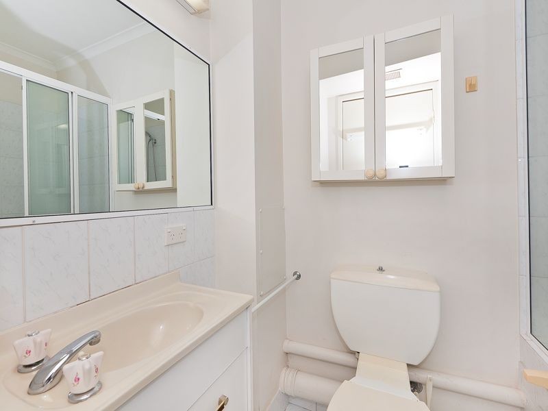 10/98 Whitmore Street, Taringa QLD 4068