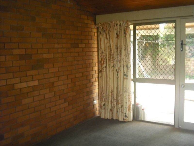 5 Marmindie Street, Chapel Hill QLD 4069
