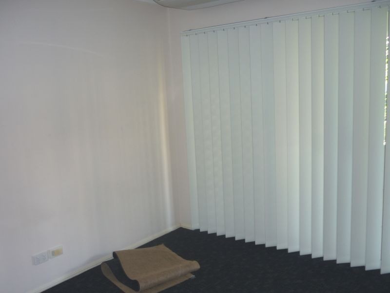 8/212 Sir Fred Schonell Drive, St Lucia QLD 4067