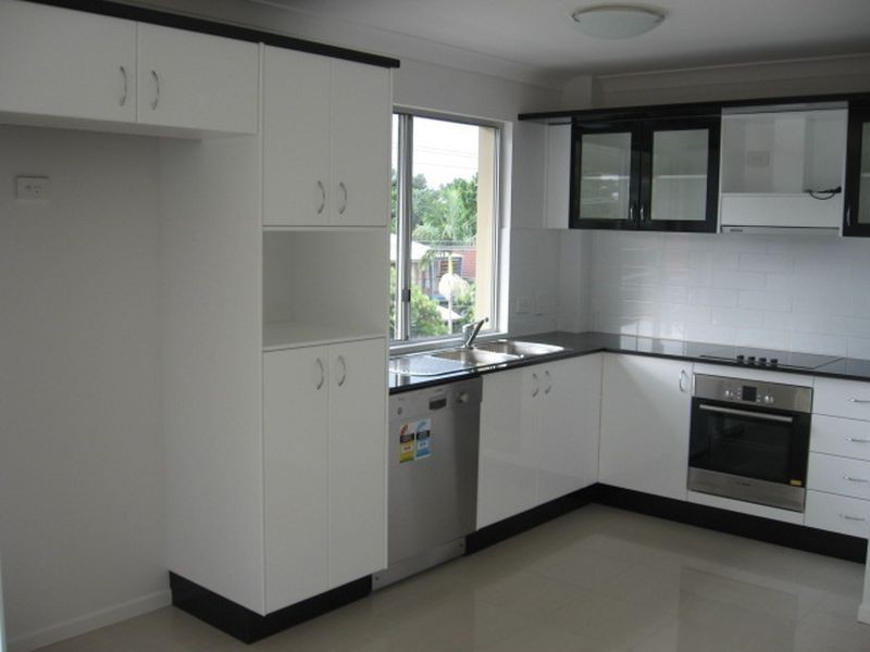 2/11 Croydon Street, Toowong QLD 4066