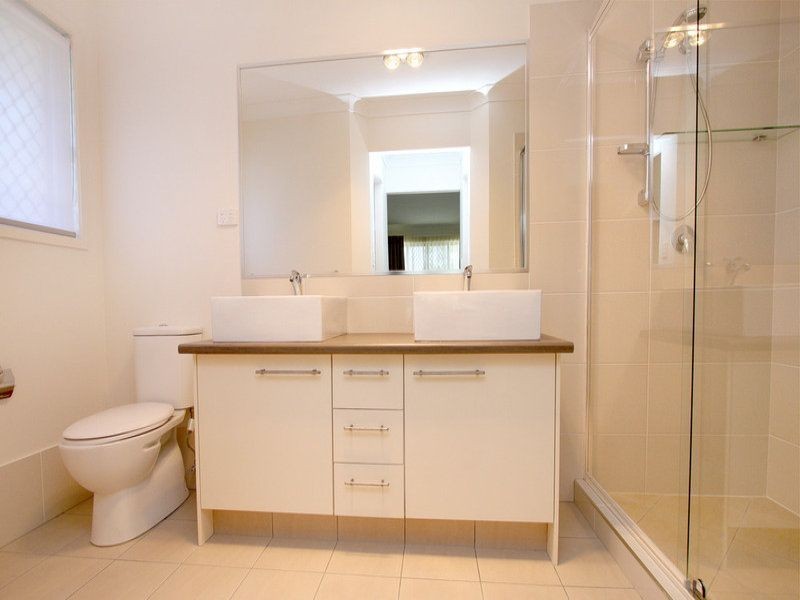 32 Chapman Place, Oxley QLD 4075