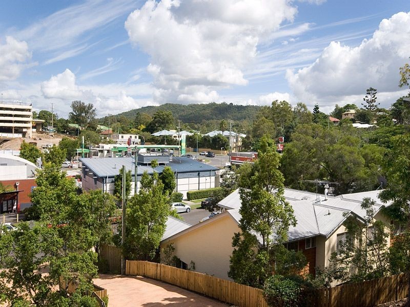 7/20 Underhill Avenue, Indooroopilly QLD 4068