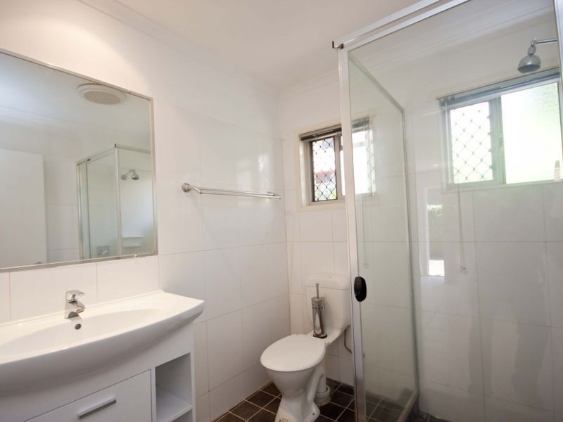 2/25 Westerham Street, Taringa QLD 4068