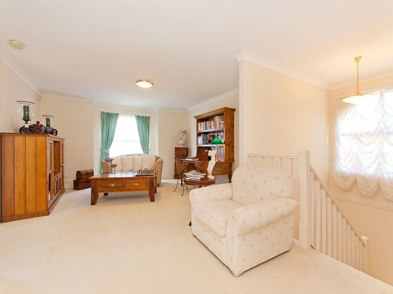 6/84 Ludlow Street, Chapel Hill QLD 4069