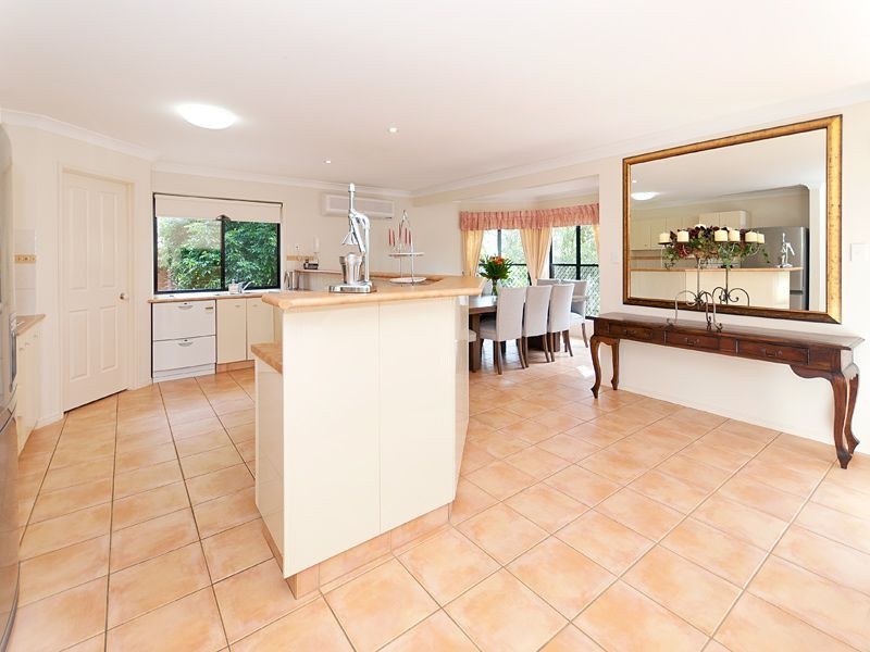 6/84 Ludlow Street, Chapel Hill QLD 4069