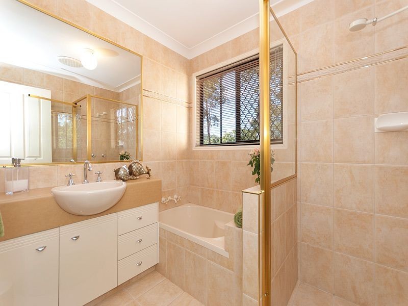 6/84 Ludlow Street, Chapel Hill QLD 4069