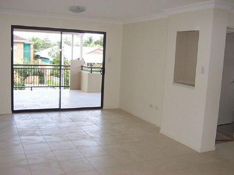 2/22 Cadell Street, Toowong QLD 4066