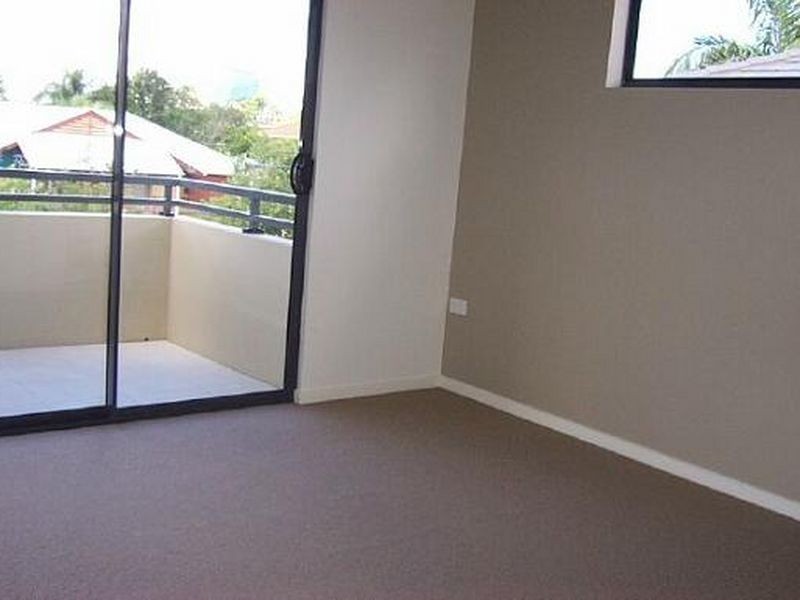 2/22 Cadell Street, Toowong QLD 4066