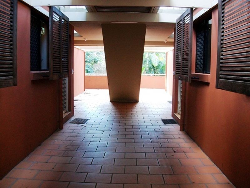 4/27 Campbell Street, Toowong QLD 4066