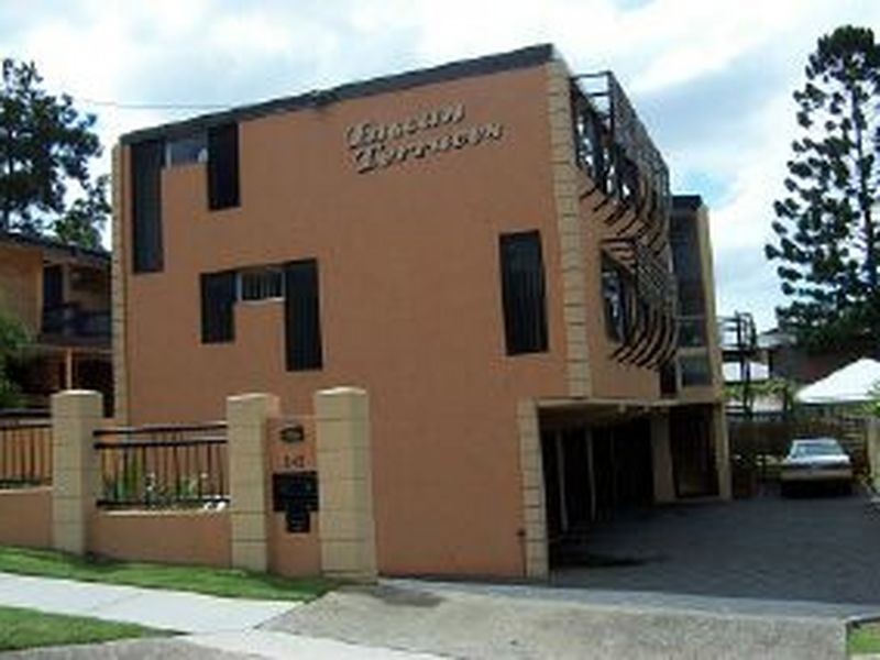 3/242 Carmody Road, St Lucia QLD 4067