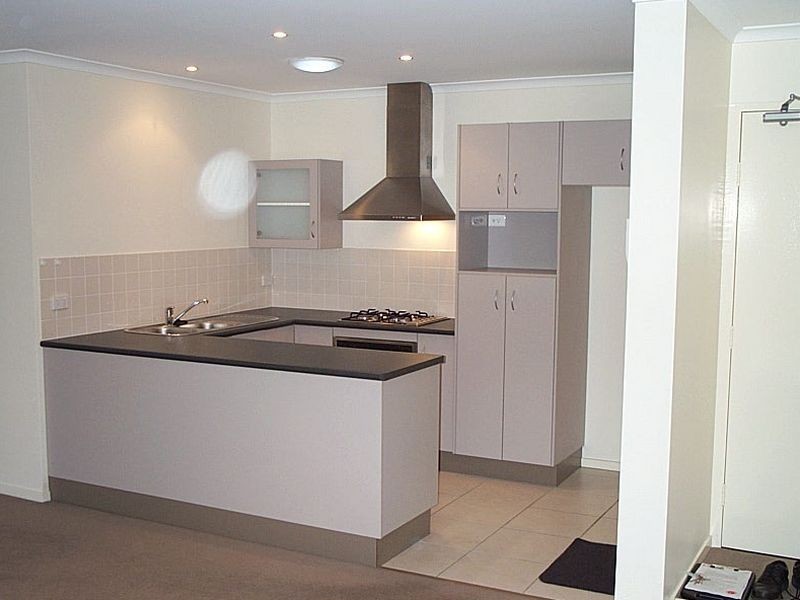 4/67 Benson Street, Toowong QLD 4066