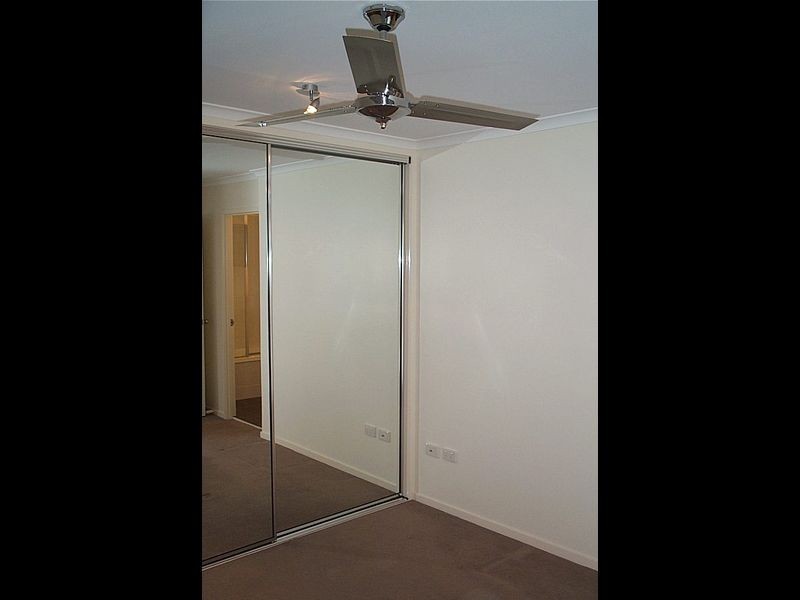 4/67 Benson Street, Toowong QLD 4066