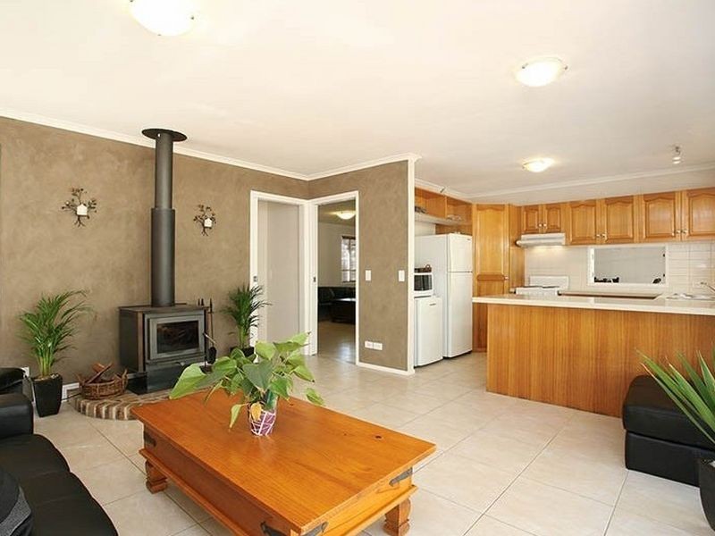 5 Lyall Close, Riverhills QLD 4074