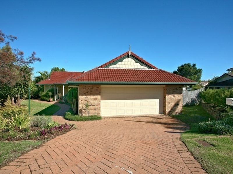 5 Lyall Close, Riverhills QLD 4074