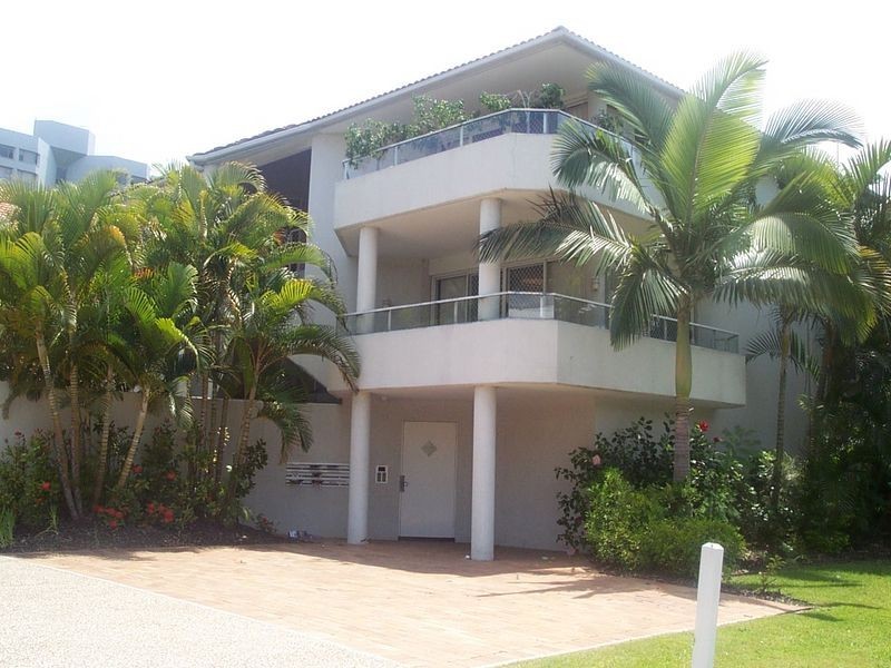 11/212-214 Sir Fred Schonell Drive, St Lucia QLD 4067