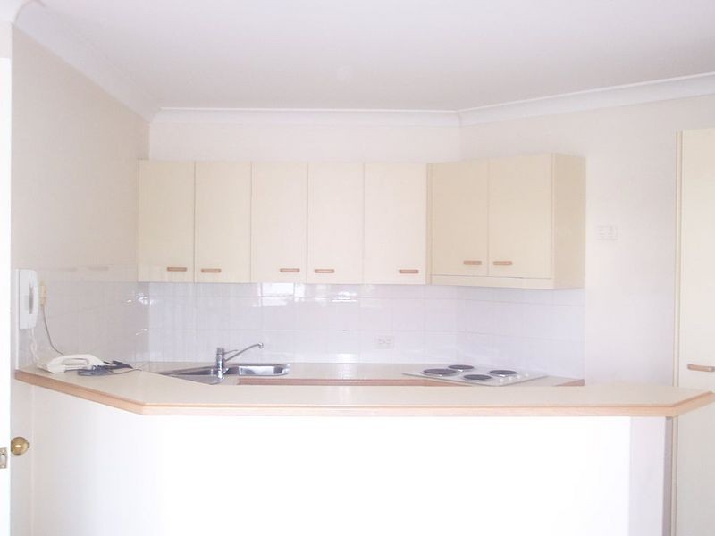 11/212-214 Sir Fred Schonell Drive, St Lucia QLD 4067