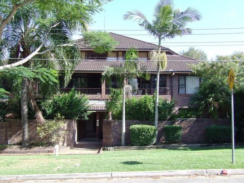 20/26 Carr Street, St Lucia QLD 4067