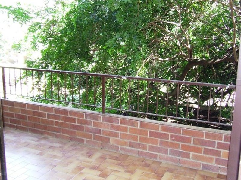 20/26 Carr Street, St Lucia QLD 4067