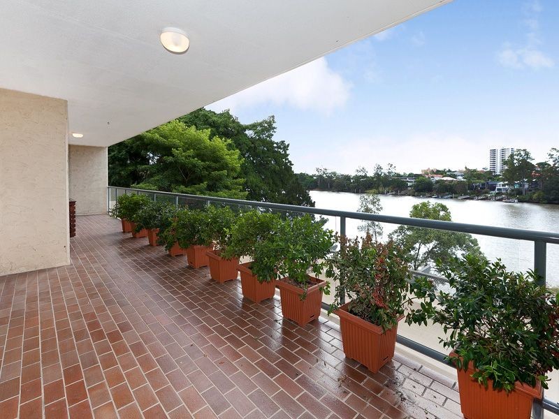 5/164 Macquarie Street, St Lucia QLD 4067