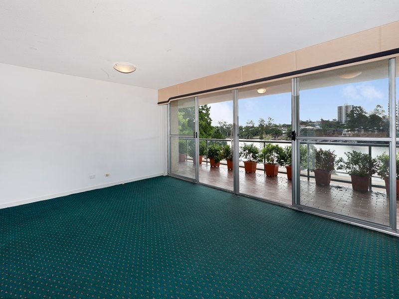 5/164 Macquarie Street, St Lucia QLD 4067