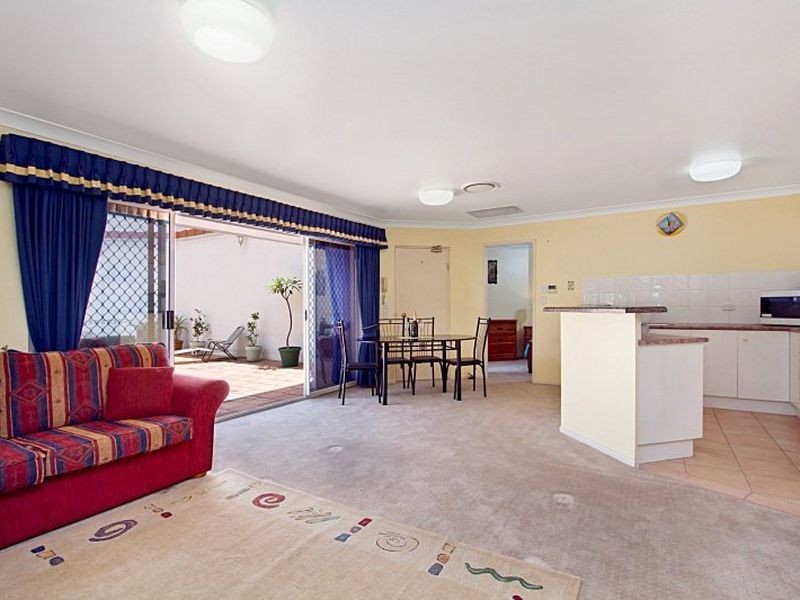 2/33 Park Avenue, Auchenflower QLD 4066