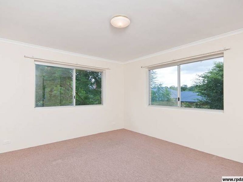 3/41 Mitre Street, St Lucia QLD 4067