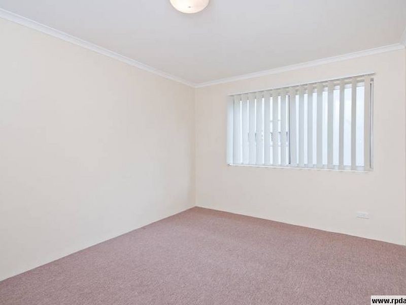 3/41 Mitre Street, St Lucia QLD 4067