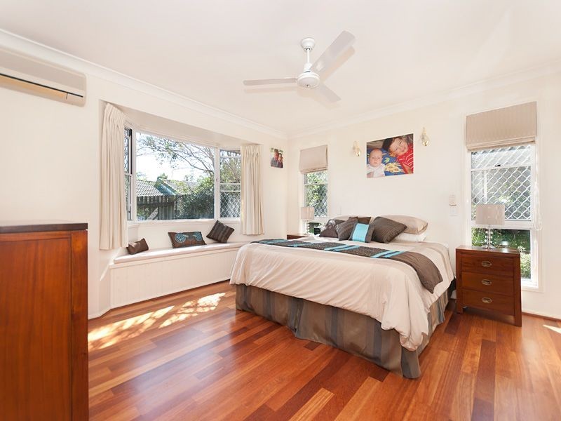 152 Pioneer Crescent, Bellbowrie QLD 4070