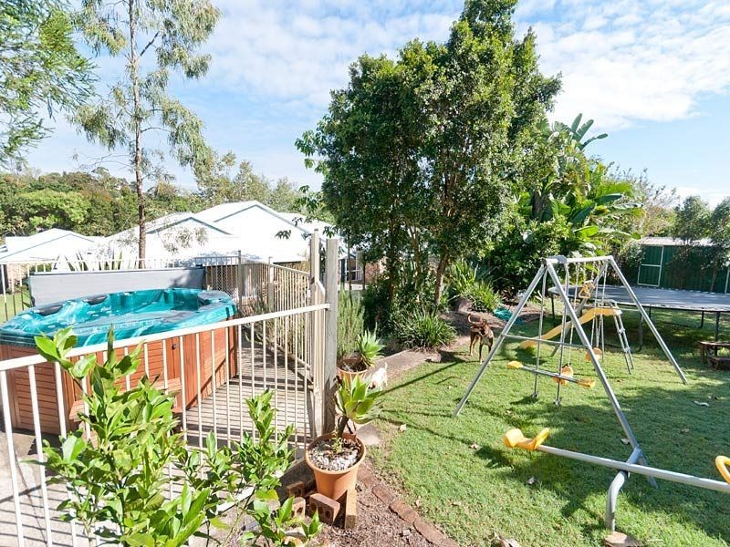 152 Pioneer Crescent, Bellbowrie QLD 4070
