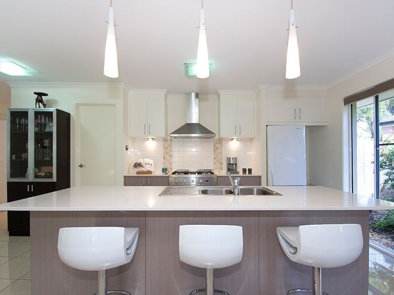 49 Westaway Crescent, Bellbowrie QLD 4070