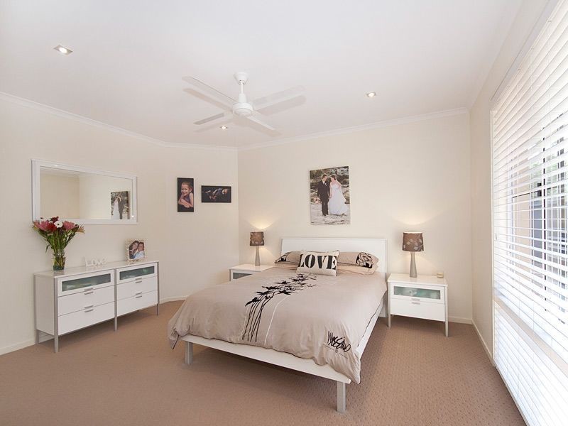 49 Westaway Crescent, Bellbowrie QLD 4070