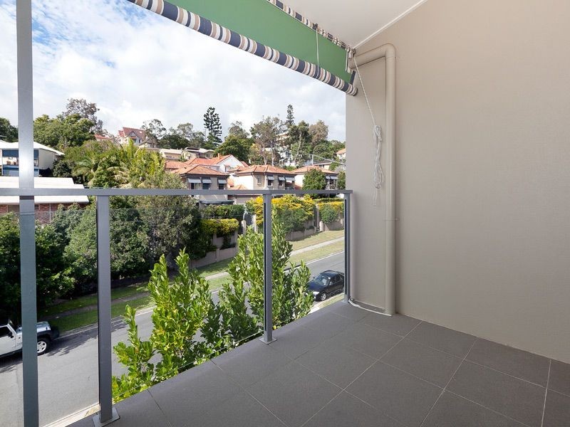 63A Douglas Street, St Lucia QLD 4067