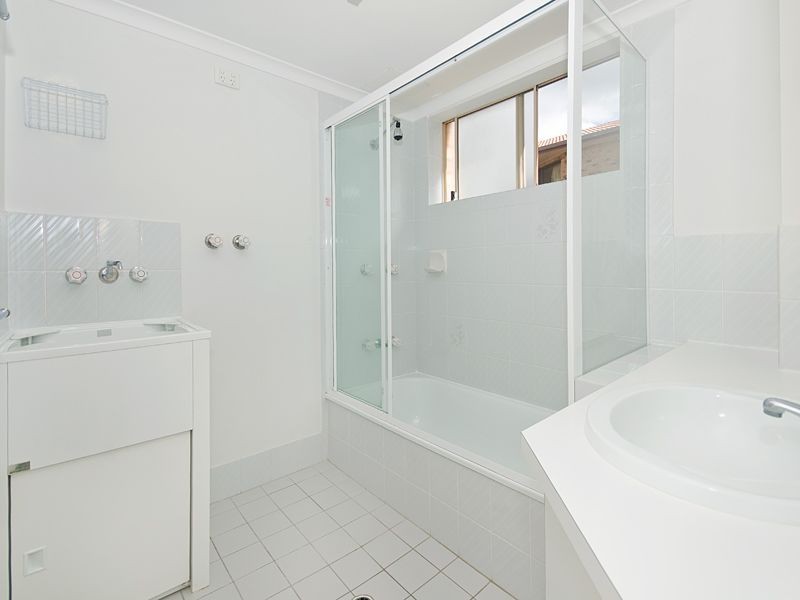 2/93 Oxford Terrace, Taringa QLD 4068