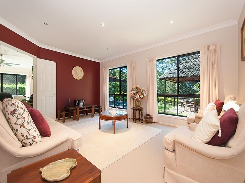 7 Forestwood Place, Moggill QLD 4070