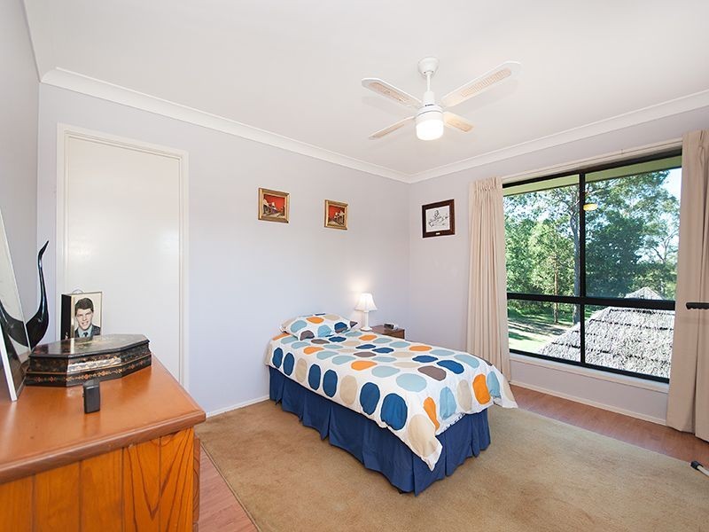 7 Forestwood Place, Moggill QLD 4070