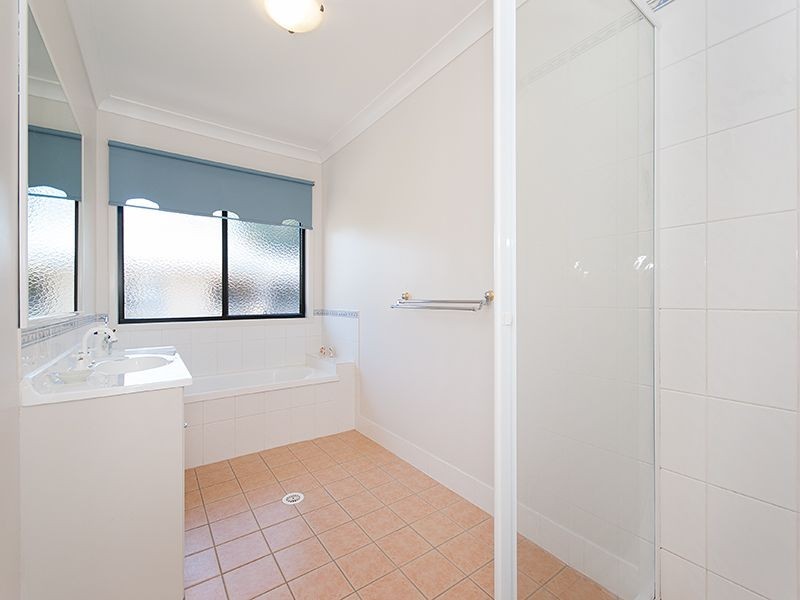 7 Forestwood Place, Moggill QLD 4070
