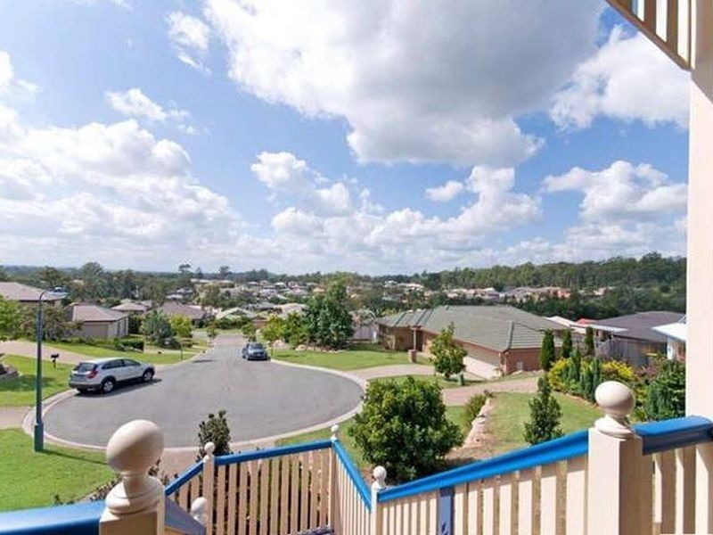 19 Greenwood Close, Moggill QLD 4070