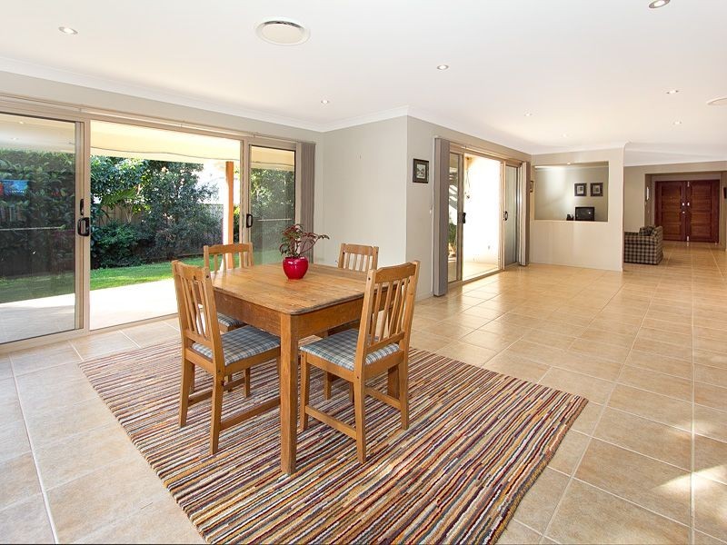 11 Zoe Place, Moggill QLD 4070