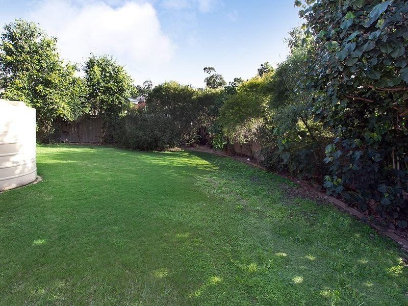 11 Zoe Place, Moggill QLD 4070