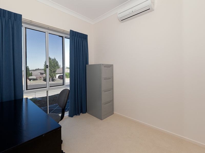 17 Silky Oak Avenue, Moggill QLD 4070