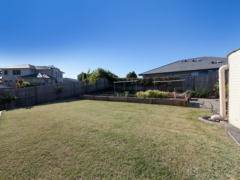 17 Silky Oak Avenue, Moggill QLD 4070