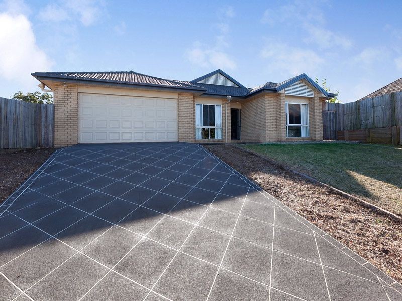 17 Silky Oak Avenue, Moggill QLD 4070