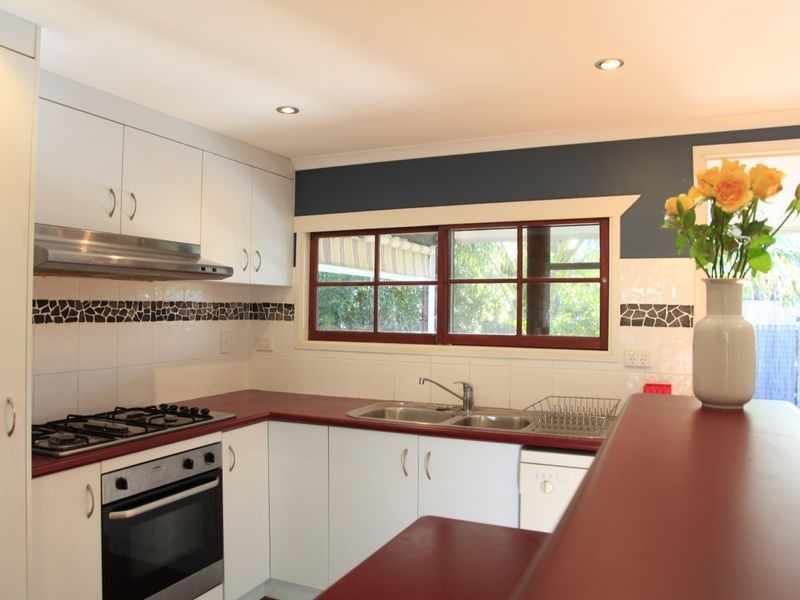 24 Morehead Street, South Townsville QLD 4810