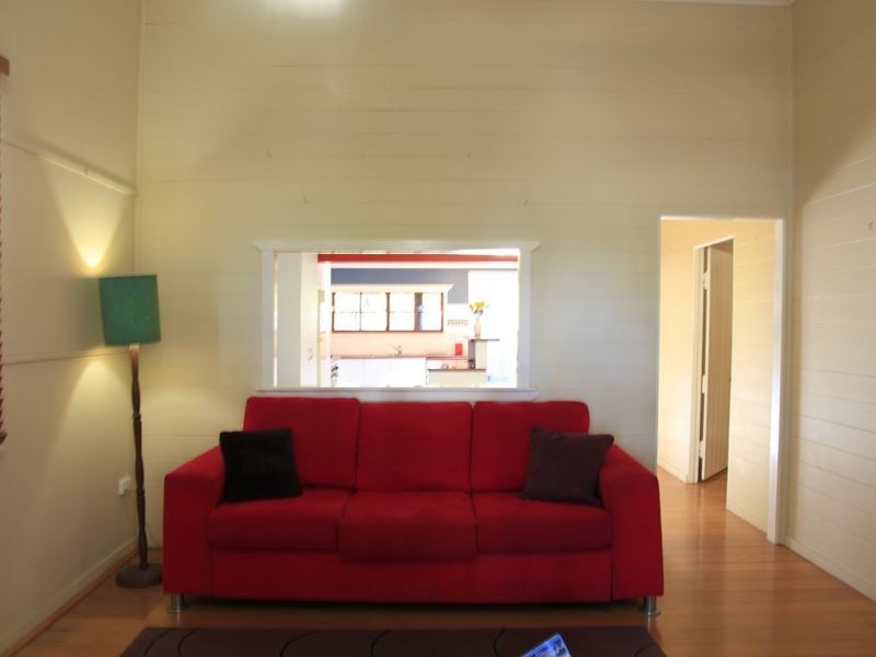 24 Morehead Street, South Townsville QLD 4810