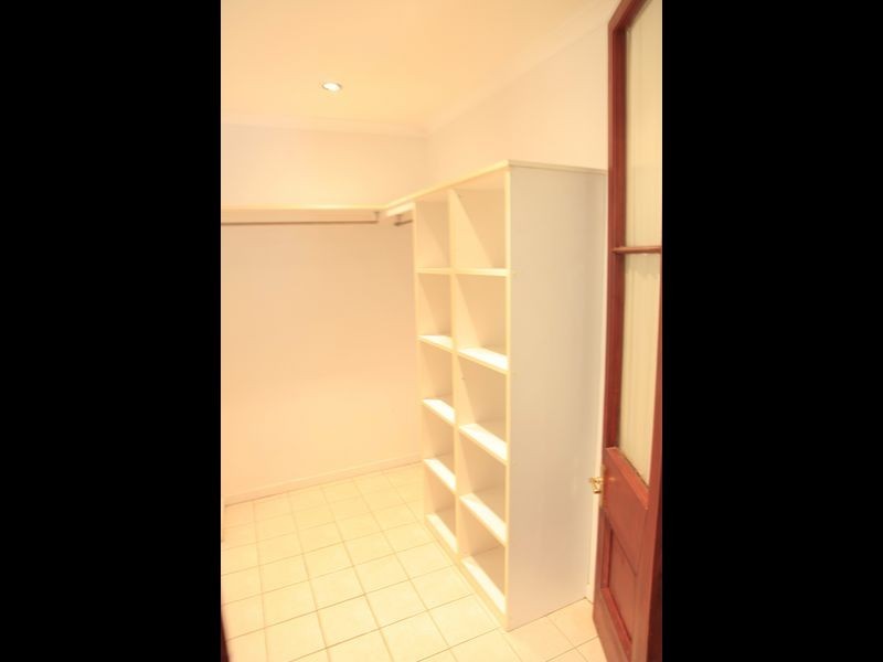 24 Morehead Street, South Townsville QLD 4810