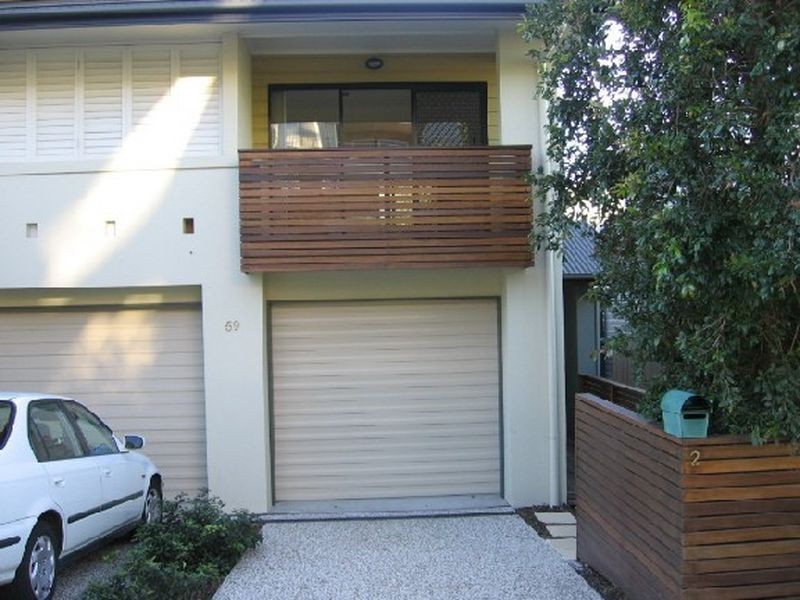 2/59 Woodstock Road, Toowong QLD 4066