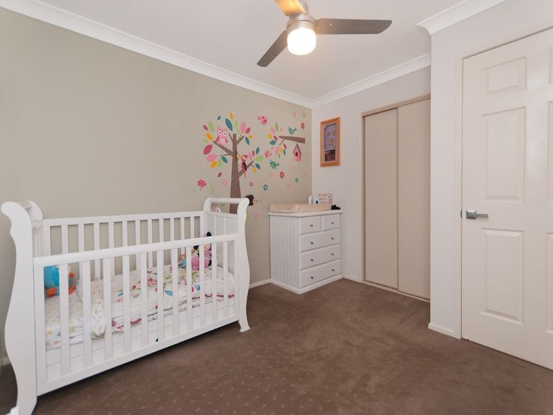 16 Brentwood Place, Moggill QLD 4070