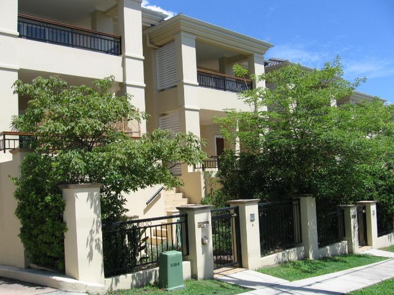 5 Kensington Terrace, Toowong QLD 4066